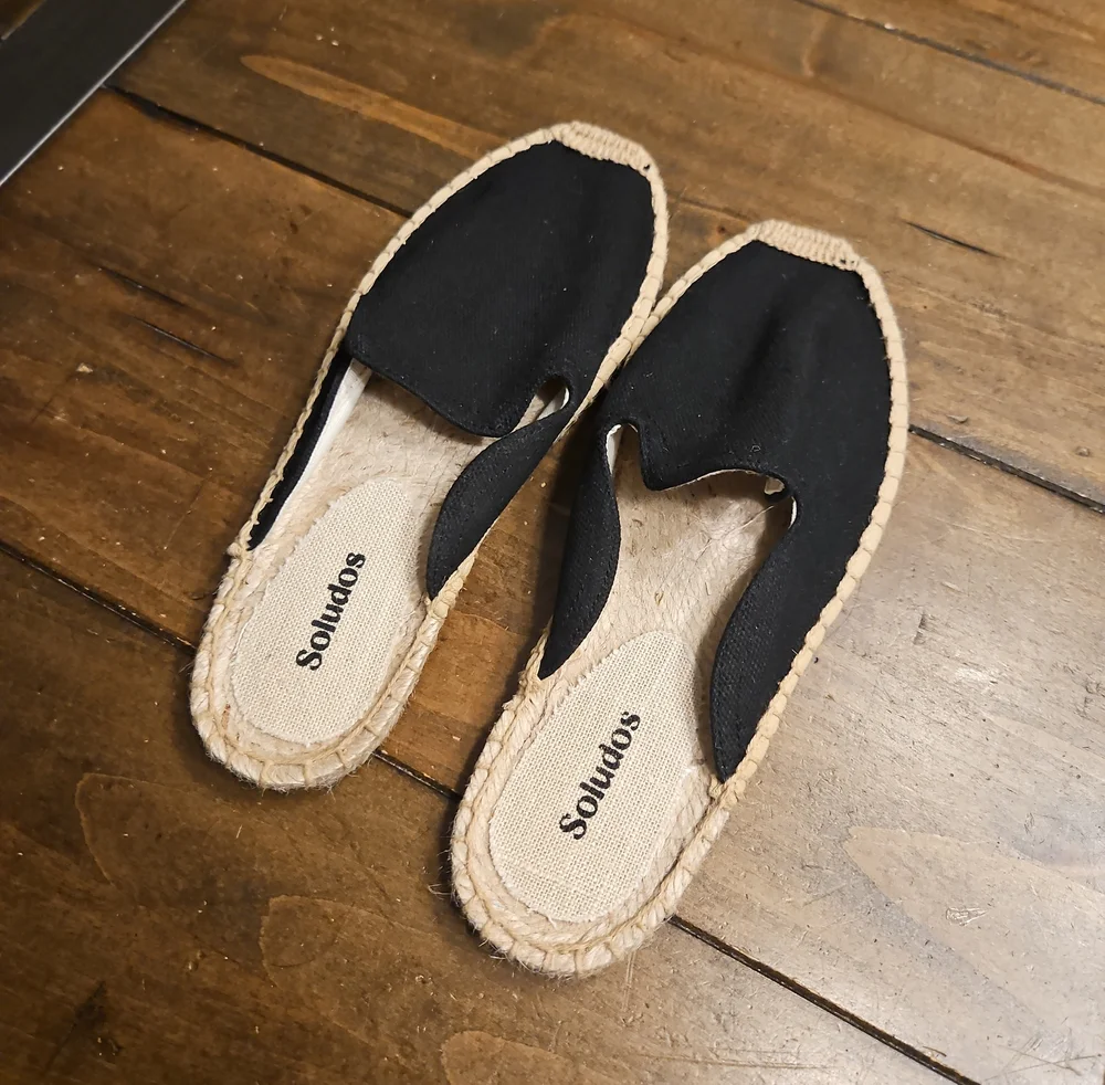 NWT Saludos Dali Espadrille